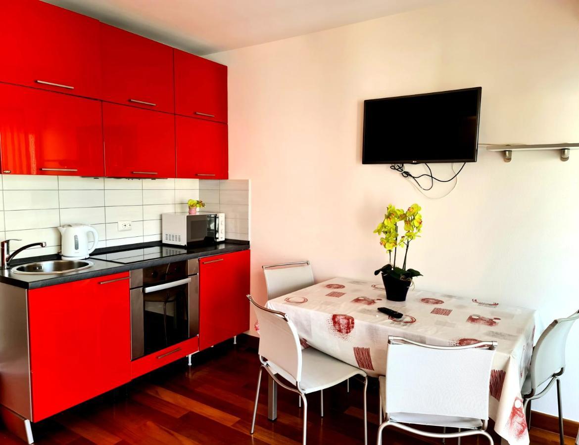 Apartments Veronika Makarska Buitenkant foto